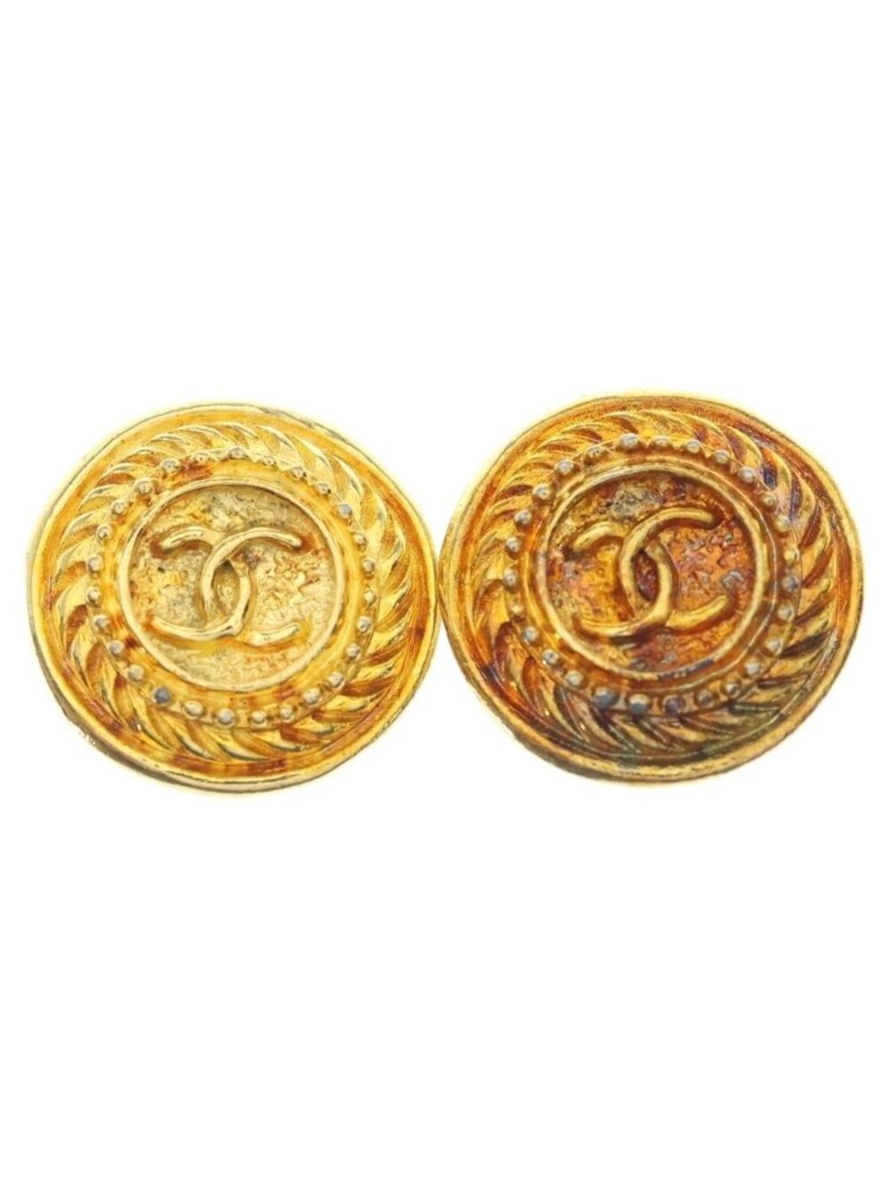 Chanel CC Logo Round Earrings Gold
